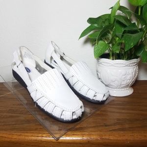 Dr. Scholl's White Leather Minimalist Huaraches